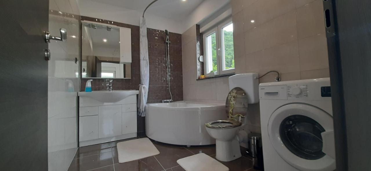 Apartmani Petar I Luka Bakar Zewnętrze zdjęcie