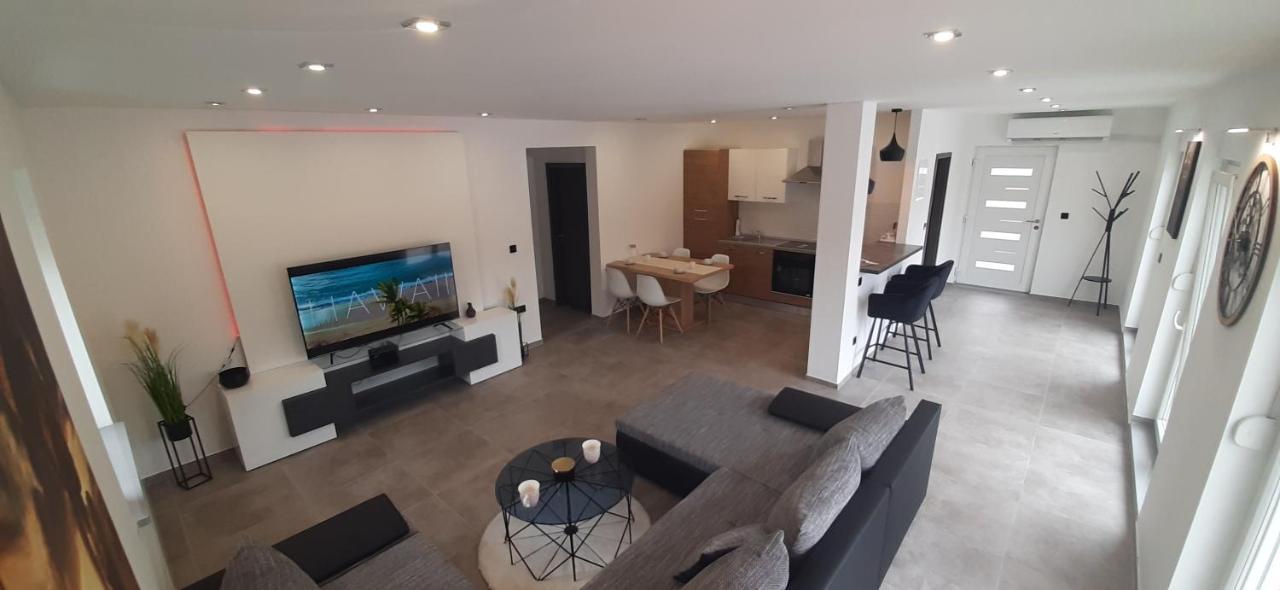Apartmani Petar I Luka Bakar Zewnętrze zdjęcie